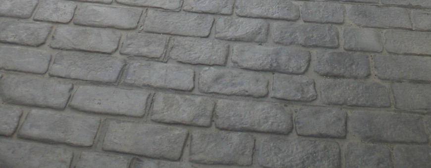 A large choice of patterns for cobblestone stamped concrete